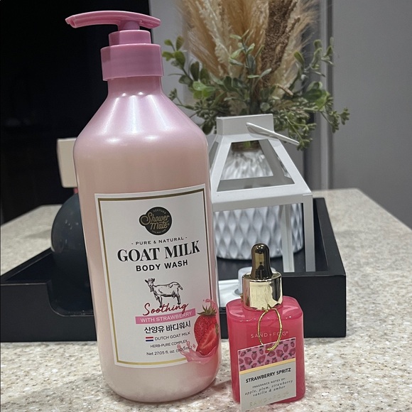 Sand + Fog Other - Shower Mate Strawberry Goat Milk Body Wash & S+F Strawberry Spritz